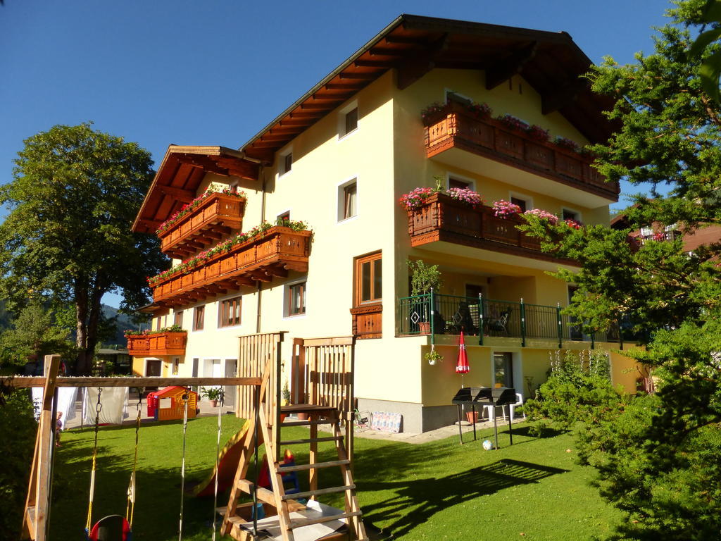 Hotel Pension Barbara Sankt Martin am Tennengebirge Exterior photo
